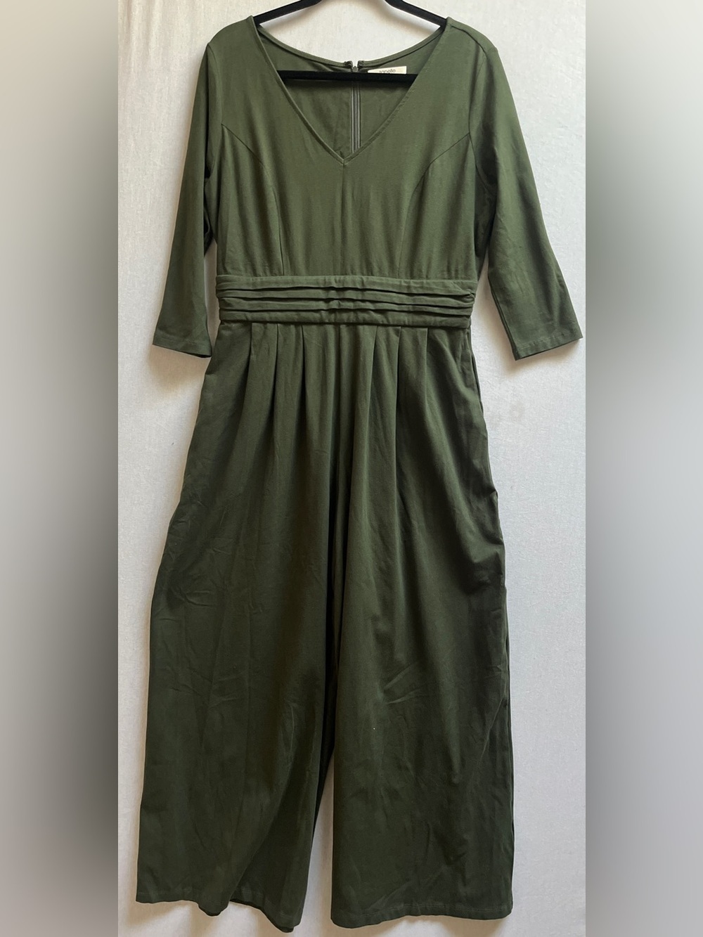 Zapelle Olive Green V-Neck Pleated Wide Leg Jumpsuit With Pockets Size 8